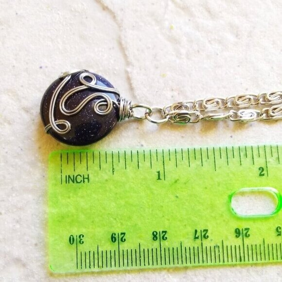 🍂🍁🍃 3/$25!!! Navy Blue Sandstone Disc Necklace w. 20" Stainless Steel Chain - Picture 7 of 8